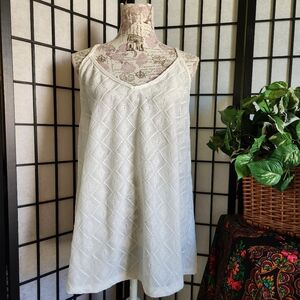Ashley Stewart Off White Sleeveless Top Size 10/12 NWT